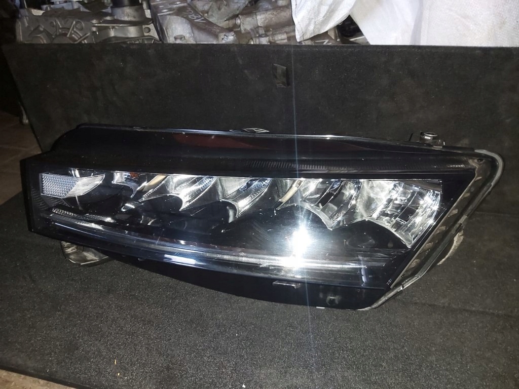 skoda octavia iv 4 5e faro izq. der.. full led (#)