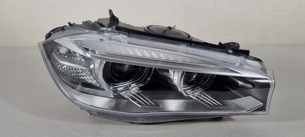 bmw x5 f15 f16 bi xenon faro der.. delantero nieskręt (#)