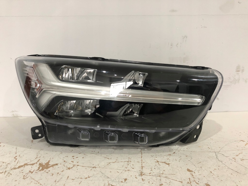  faro der.. volvo xc 40 full led 32133574 (#)