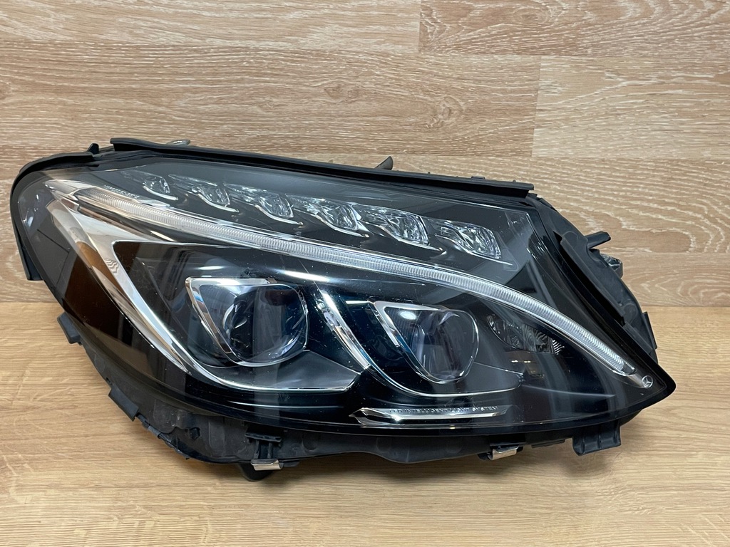 mercedes w205 amg c43 faro der.. full led eu (#)