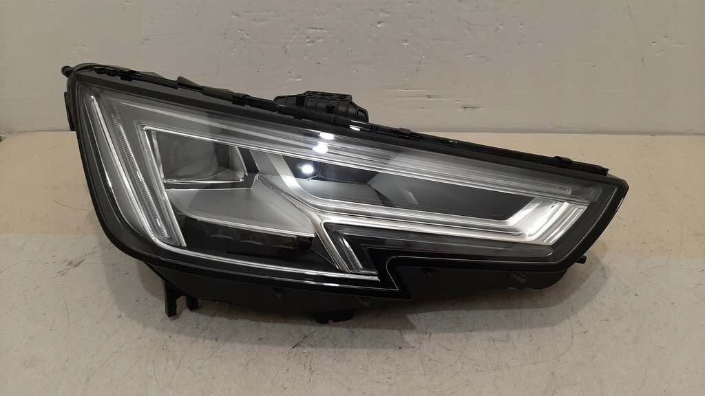 audi a4 full led 8w0941034 (#)
