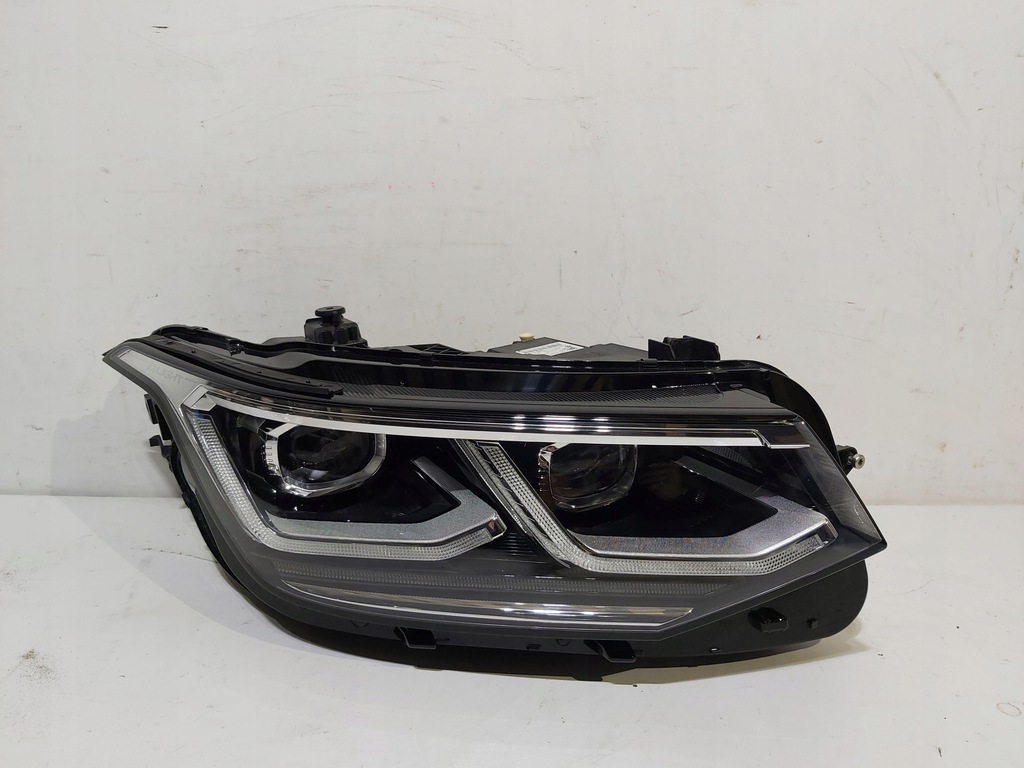  faro delantero der.. vw tiguan lift iq light 5nb (#)