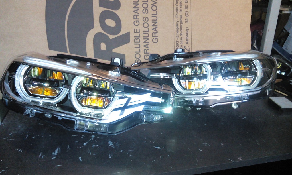 bmw 3 f30 f31 lift adaptativo led der.. 7413976 (#)