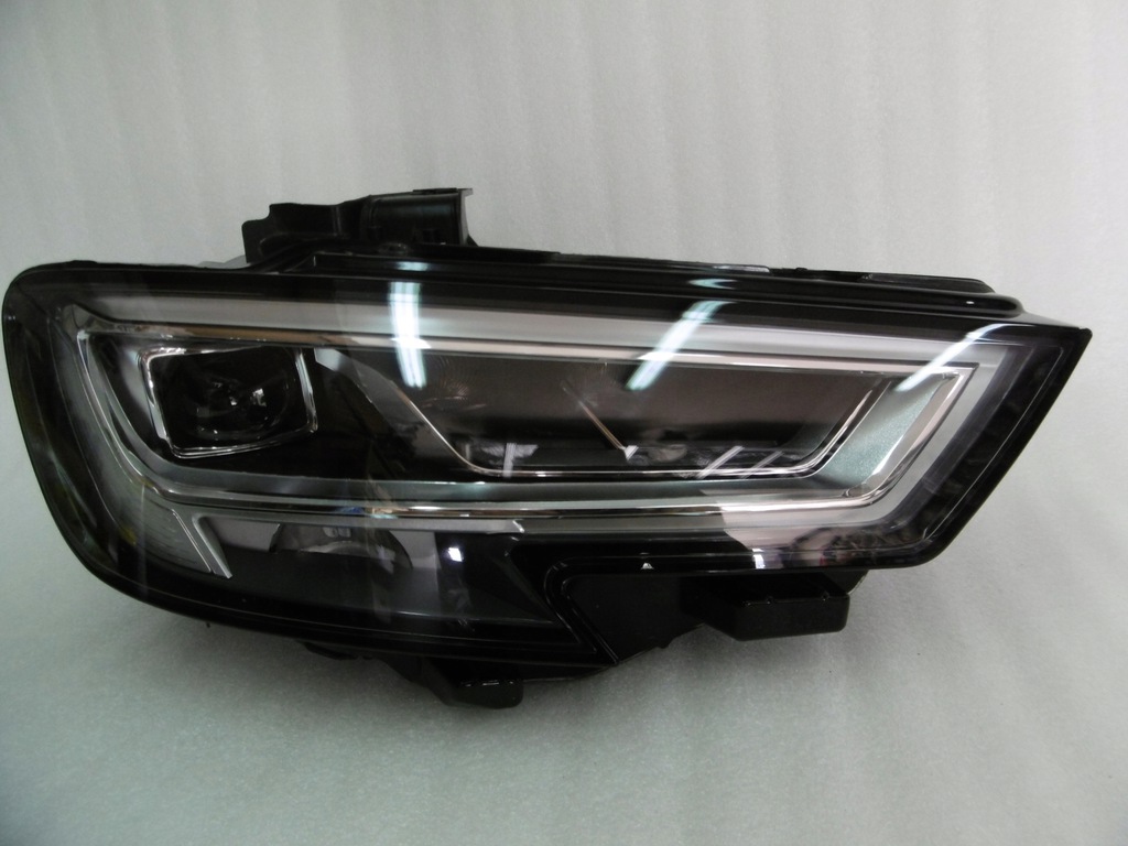 audi a3 8v0 full led faro delantero der.. (#)