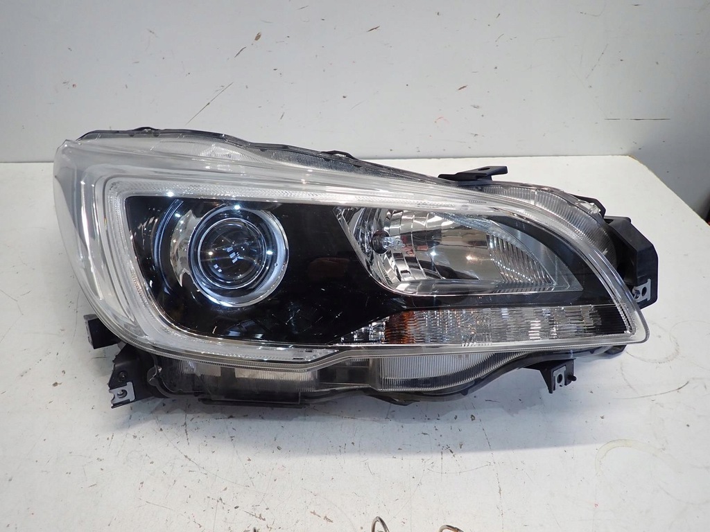  faro delantero der.. forester outback full led 14 (#)