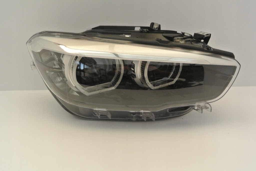 bmw 1 f20 f21 lci faro der.. adaptativo led 8739576 (#)