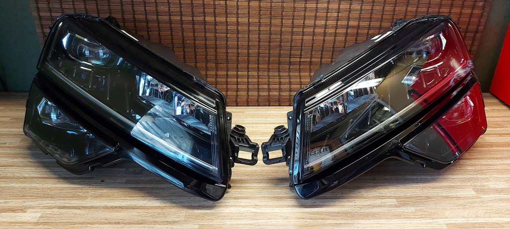 skoda karoq full led der.. izq. der.. izq. original eu (#)