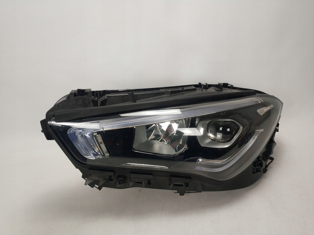 mercedes cla w118 faro full led delantero izq. (#)