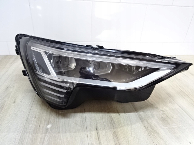 audi e tron 4ke faro full led der.. 4ke941040 eu (#)