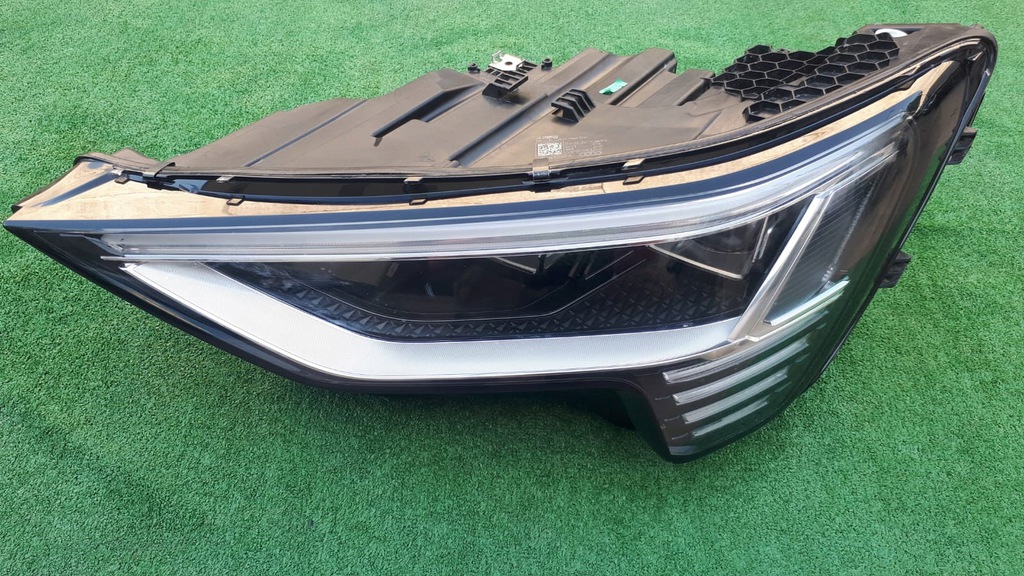 audi e tron 4ke full led faro delantero (#)
