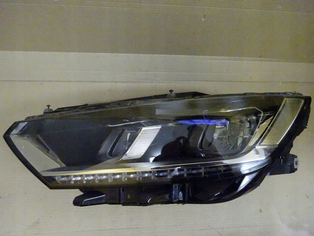 vw passat b8 faro delantero izq. full led 3g1941035a (#)