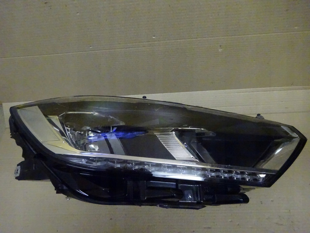 vw passat b8 faro delantero der.. full led 3g1941036a (#)