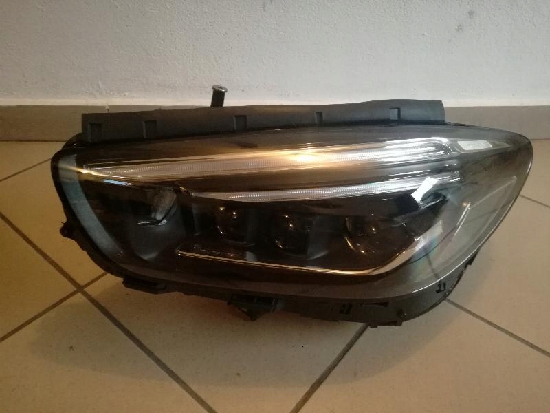 mercedes 247 a2479061903 multibeam faro frente  (#)