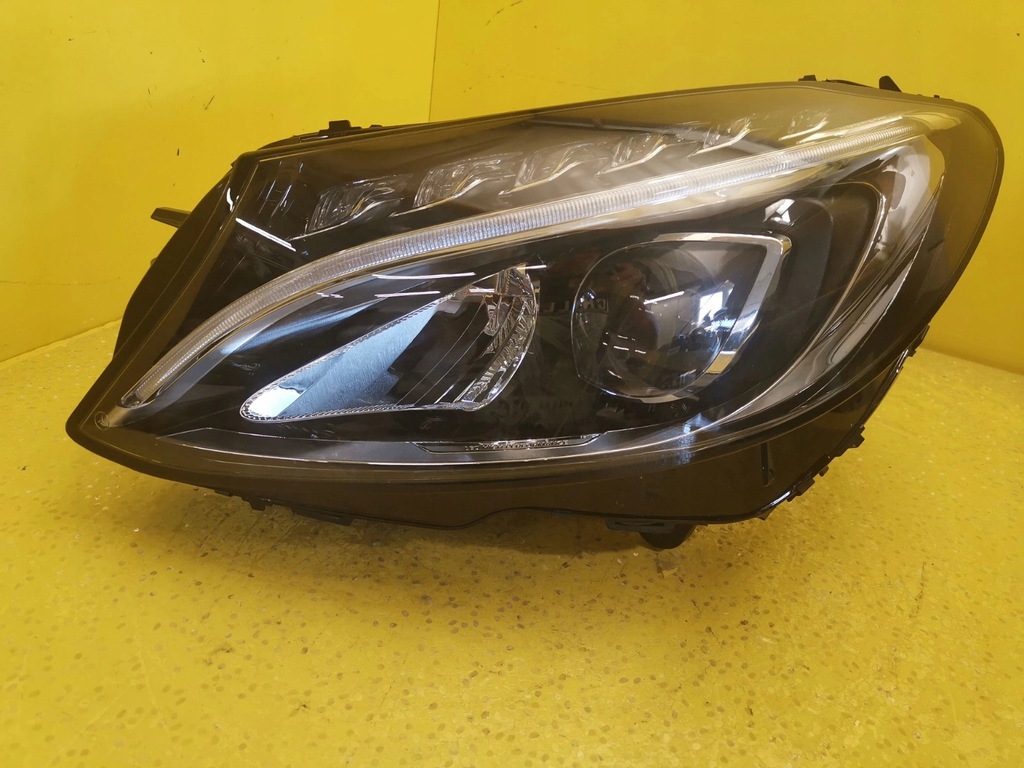  faro izq. mercedes c clase w205 14 18 full led (#)