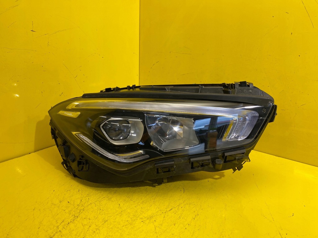  faro der.. mercedes cla w118 19 full led (#)