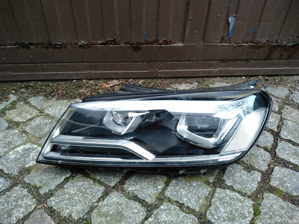 faro izq. xénon niestrętny vw touareg ii 7p lift (#)