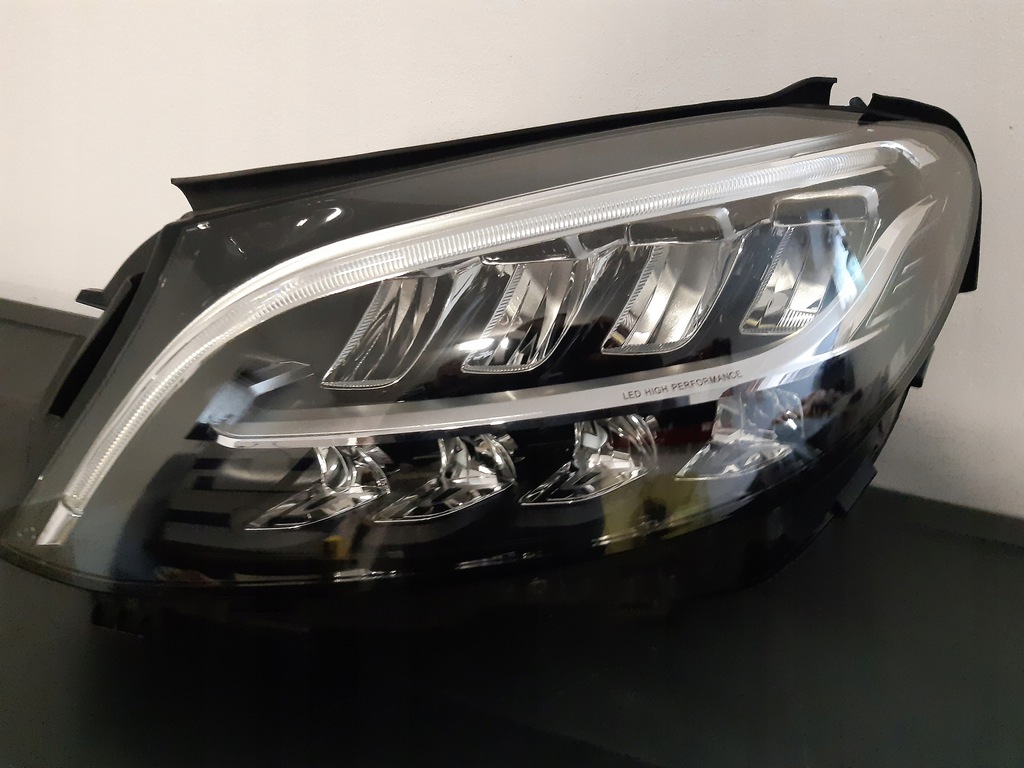 mercedes c clase w205 full led izq. a2059067905 (#)