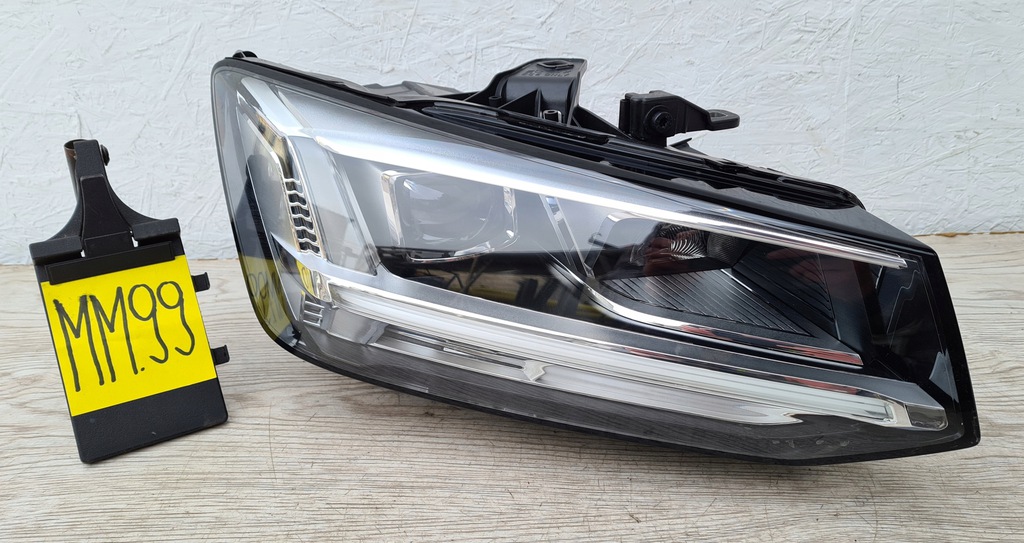  faro reflektror der.. audi q2 81a941034b (#)