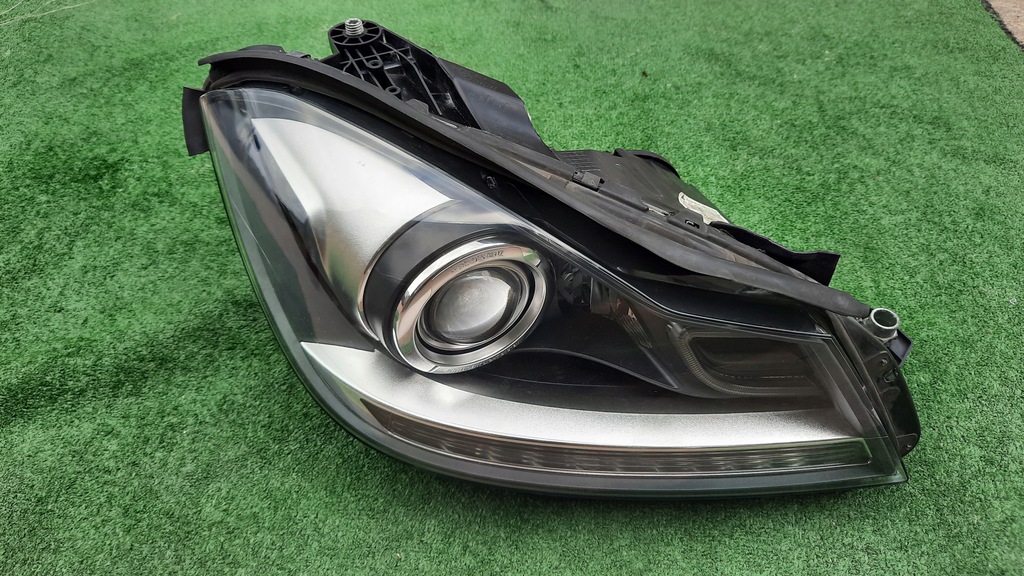 mercedes c clase w204 lift bi xenon ils faro  (#)