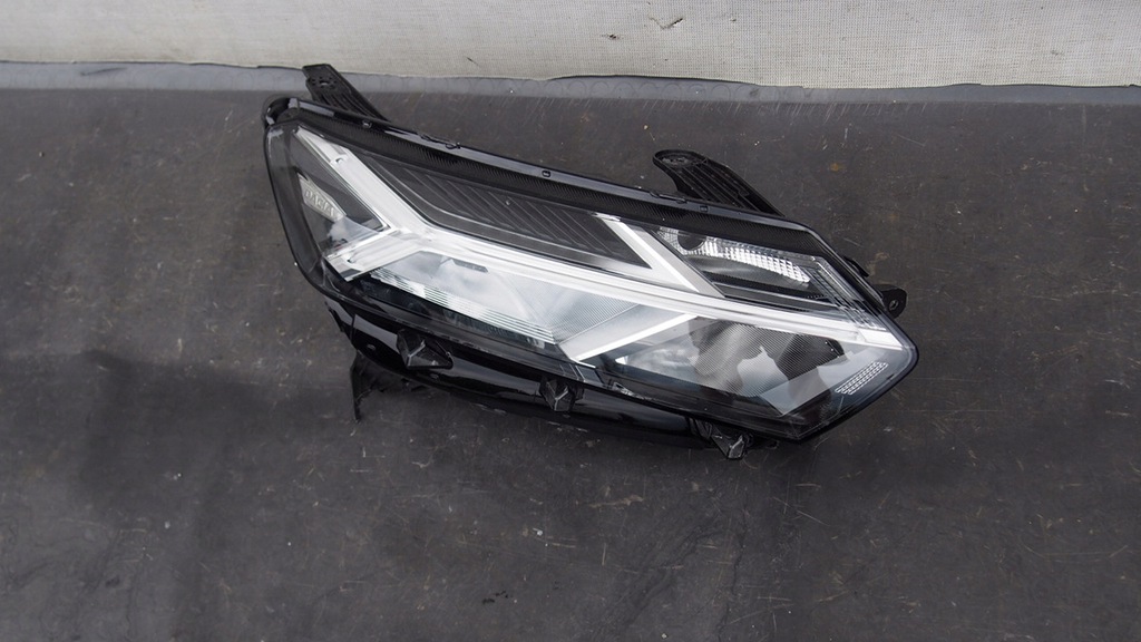 dacia sander..o stepway faro full led modelo  nuevo  (#)