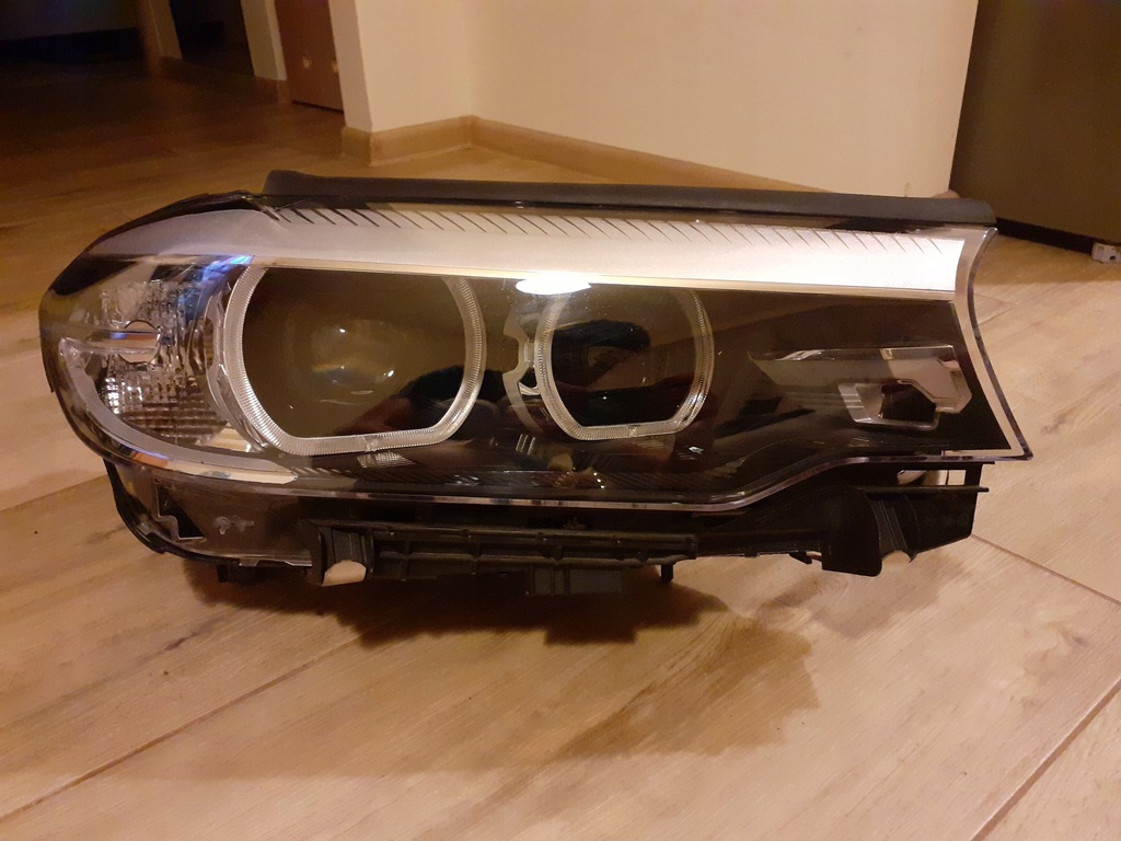bmw 5 g30 g31 faro der.. full led delantero 7439204 (#)