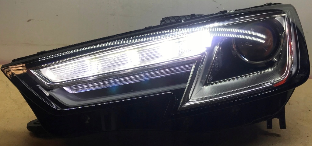 audi a4 b9 faro izq. xénon led 8w0941005 (#)
