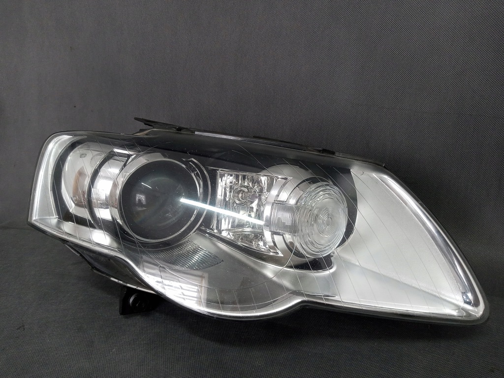 vw passat b6 faro der.. bi xenon skręt (#)