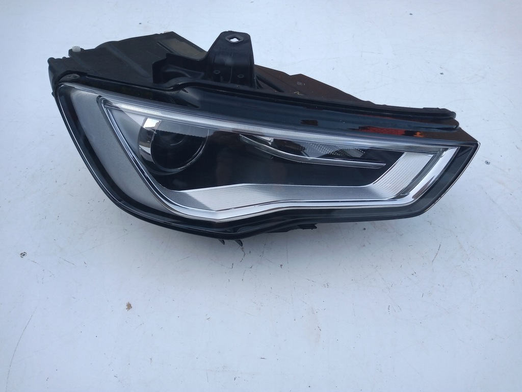 audi a3 xénon 8v0 941 006 2015r (#)