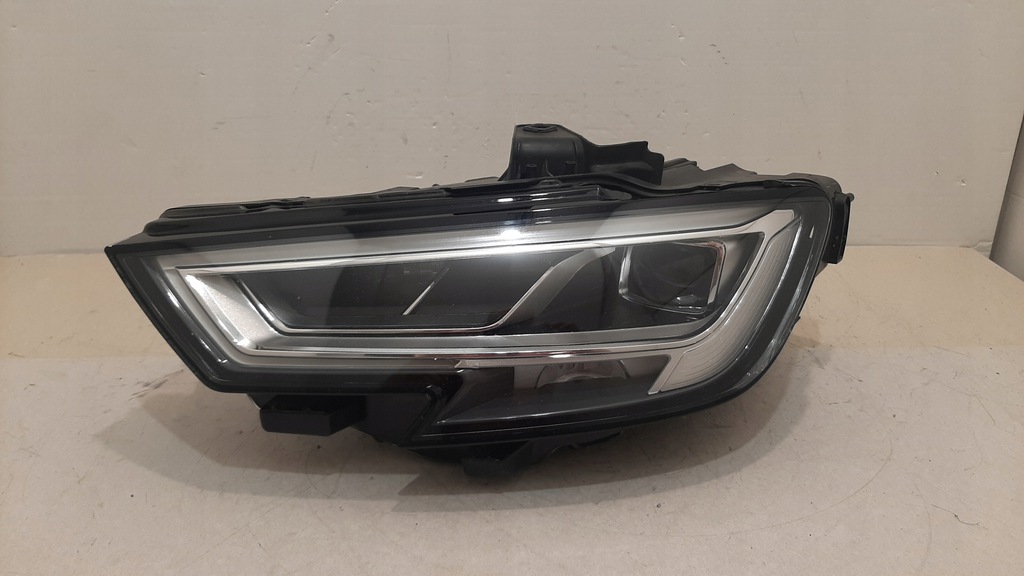 audi a3 full led 8v0941033c (#)