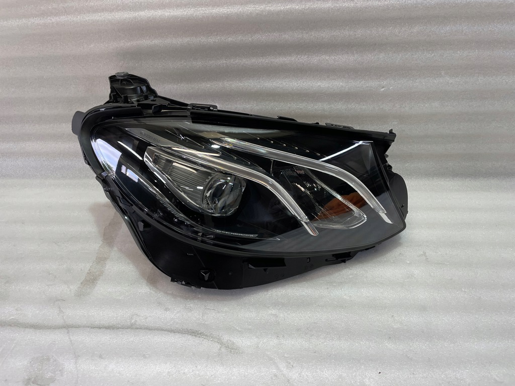 mercedes clase e w213 faro der.. full led (#)