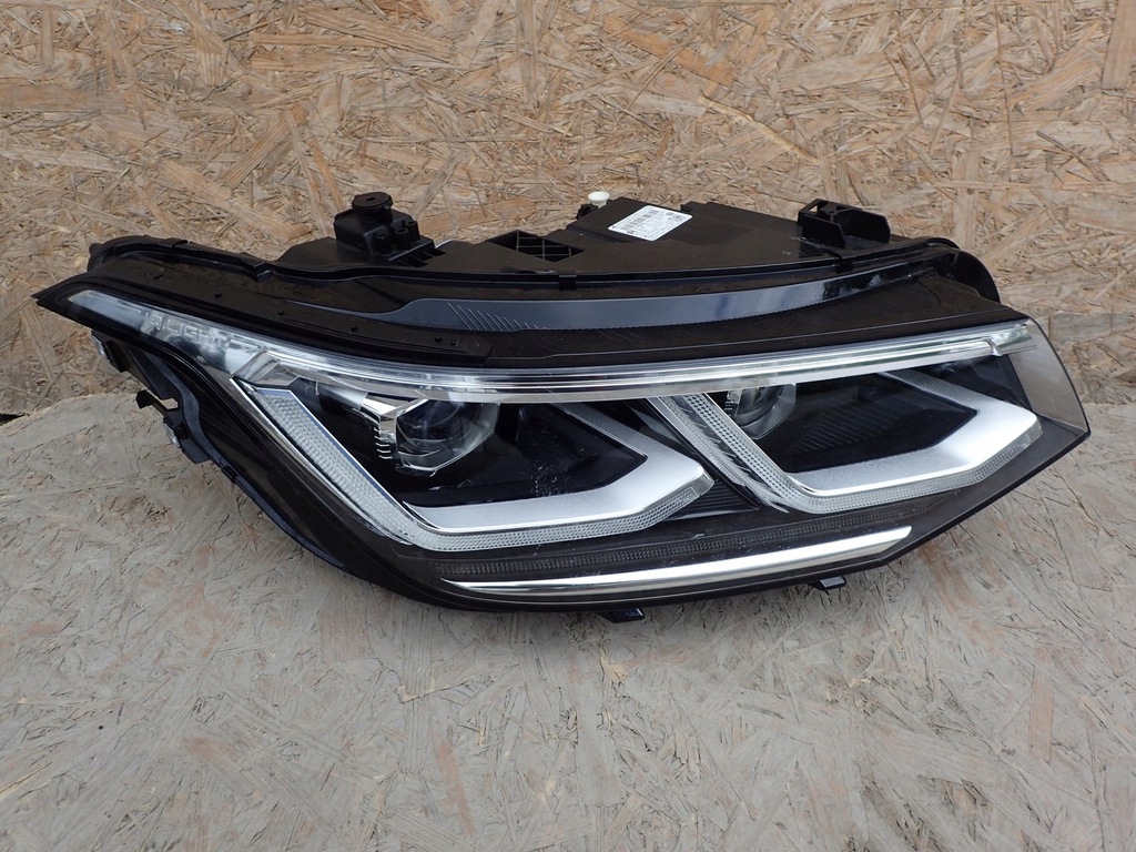  faro der.. full led vw tiguan ii lift 5nb941082c (#)