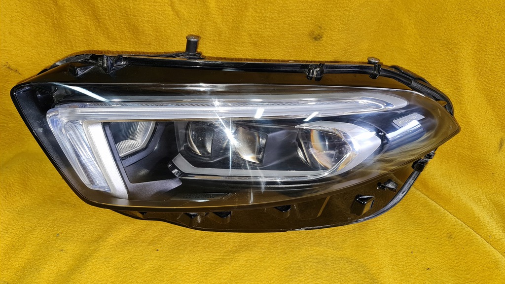 mercedes a clase a177 multibeam izq. (#)