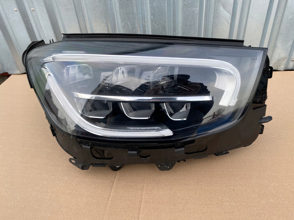  faro frente glc lift x253 mercedes a253 der.. (#)