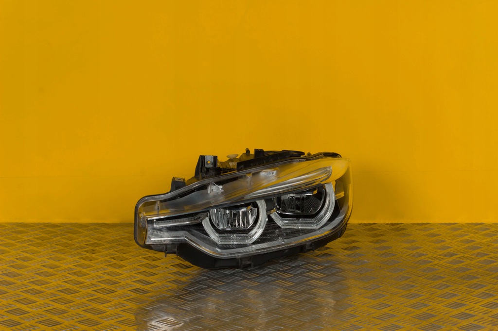 bmw 3 f30 f31 lift 15 faro led 7453481 (#)