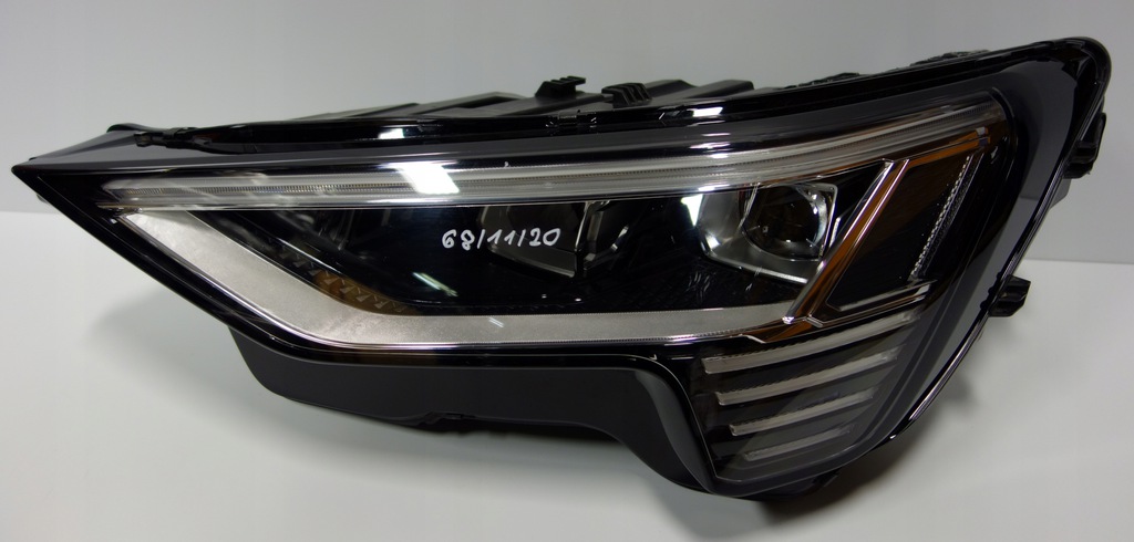 audi e tron 4ke full led faro izq. delantero (#)
