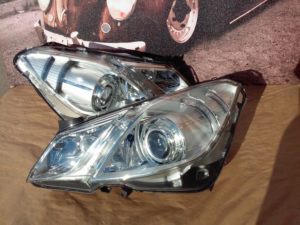mercedes w207 coupe bi xenon der.. faro  (#)