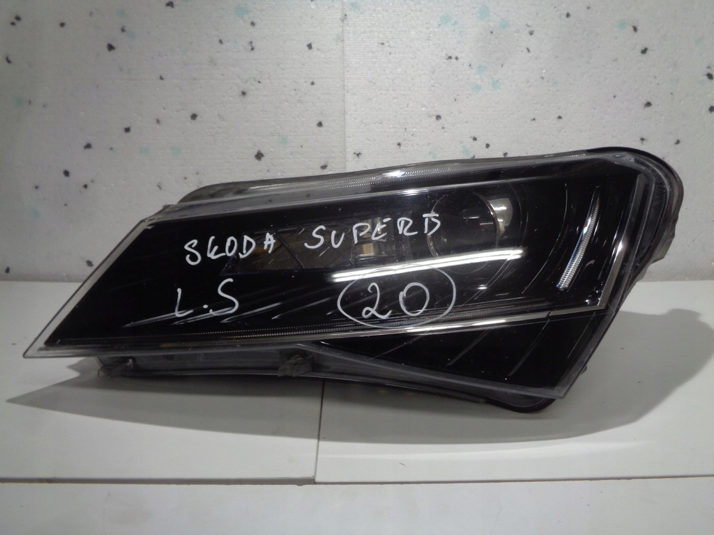 skoda superb 3 bi xénon faro led izq. 3v1941017b (#)