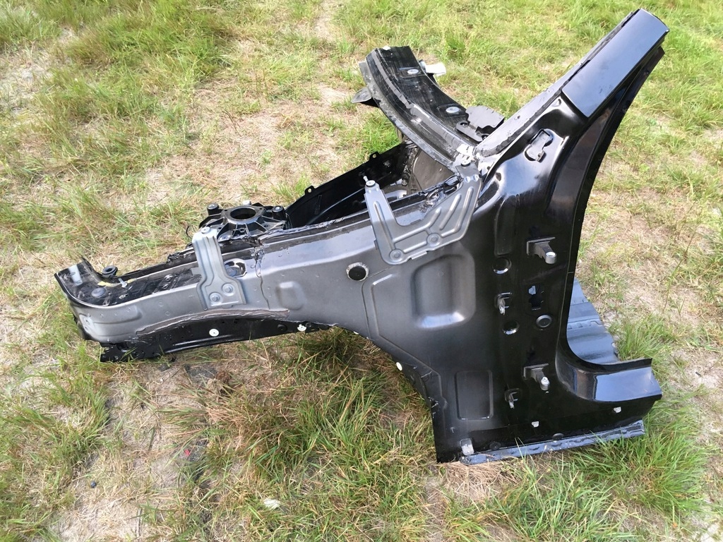 corte parte delantera delantal bmw g01 g02 der.  ($)