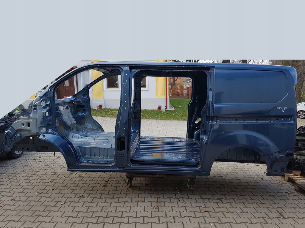 transit custom lift mk8 corte aleta izq.  trasero ($)