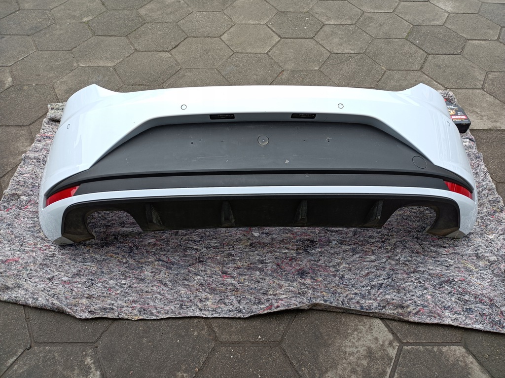 leon iii cupra 5d lift parachoque paragolpes trasero pdc ($)