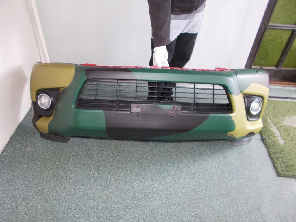 toyota hilux 8 viii parachoque paragolpes delantero spryski 15  ($)