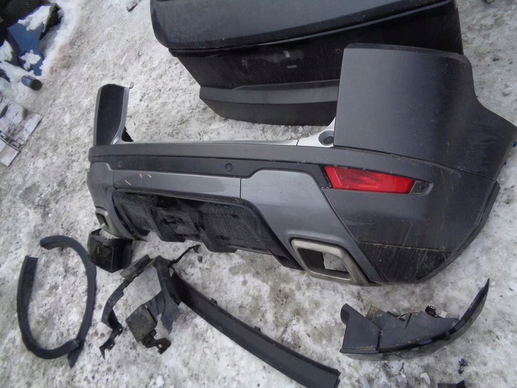 evoque parachoque paragolpes trasero solapas faros radar 3d lrc 863 ($)