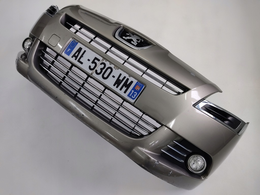 parachoque paragolpes delantero delantero peugeot 5008 2009 2013 ($)