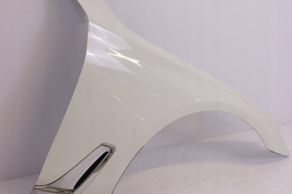 aleta der. delantero delantero bmw g11 g12 a300 ($)