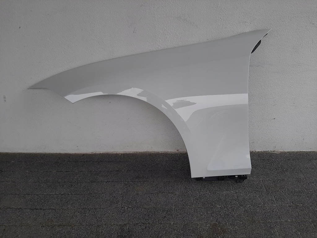 aleta izq.  delantero bmw 3 g20 g21 a300 ($)