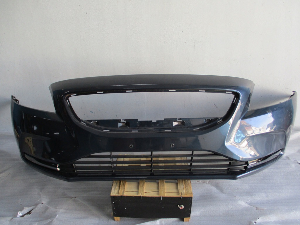 parachoque paragolpes delantero delantero volvo v40 po 2013 roku ($)