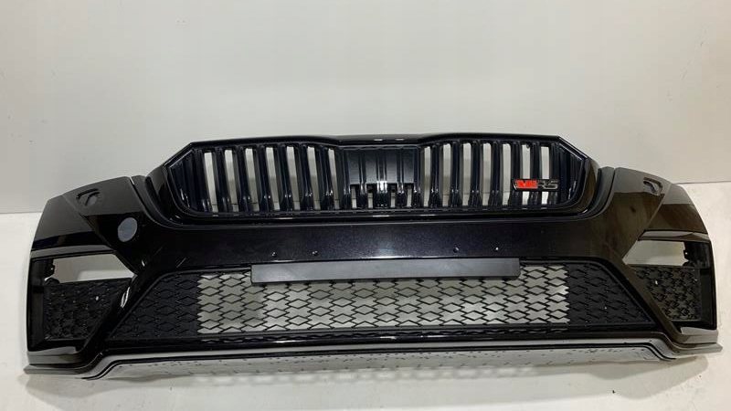 parachoque paragolpes calandra  skoda octavia 4 iv rs vrs 5e3 19  ($)