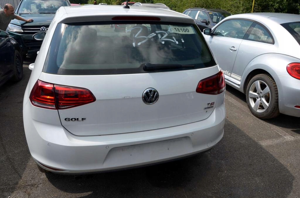 vw golf vii 7 solapas trasero parachoque paragolpes faro biały ($)