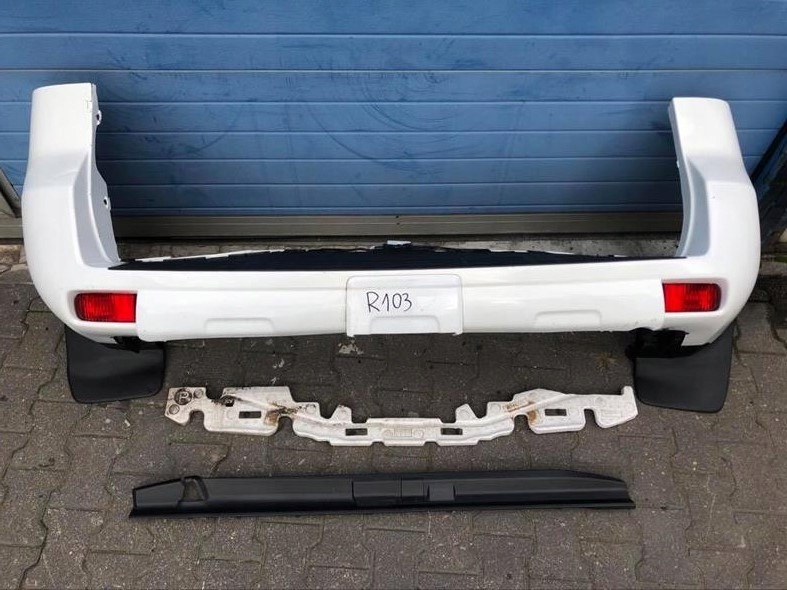 land cruiser 150 09  parachoque paragolpes trasero completo ($)