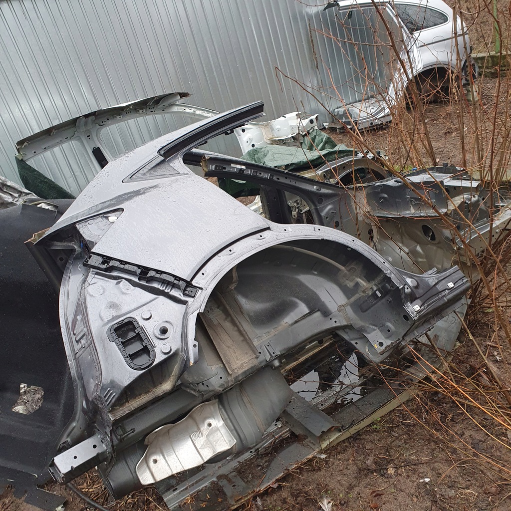 hr v hrv ii 2015 15 aleta izq.  trasero corte l,,r ($)